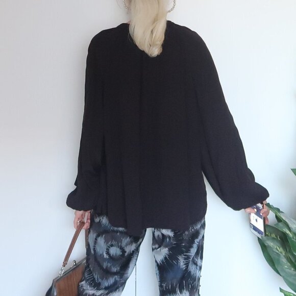 J. Crew 100% Viscose Black Long Wide Sleeve Blouse / Shirt / Top XL - Picture 5 of 11